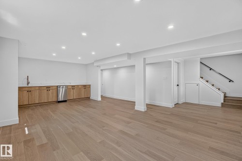 15302 78 Avenue Nw, Edmonton, AB - Indoor Photo Showing Other Room