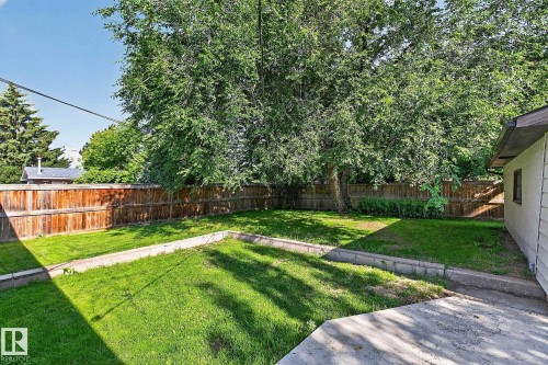 15302 78 Avenue Nw, Edmonton, AB - Outdoor With Backyard