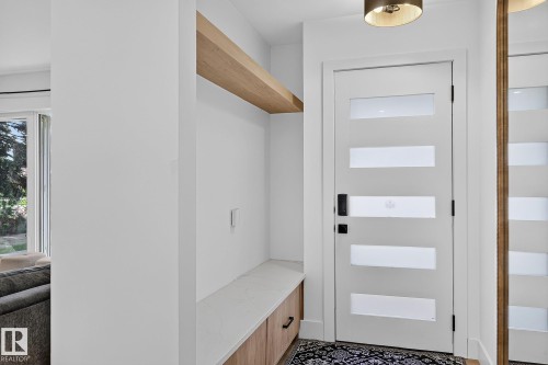 15302 78 Avenue Nw, Edmonton, AB - Indoor Photo Showing Other Room