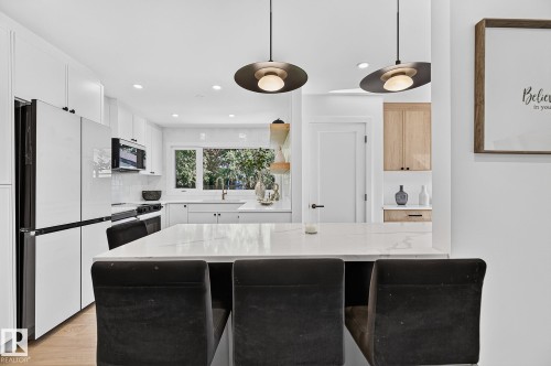 15302 78 Avenue Nw, Edmonton, AB - Indoor Photo Showing Kitchen