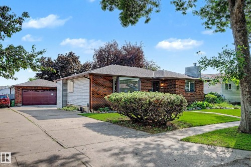 6115 152A Avenue Nw, Edmonton, AB - Outdoor