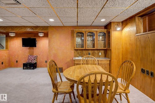 6115 152A Avenue Nw, Edmonton, AB - Indoor Photo Showing Dining Room