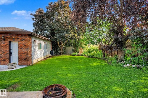 6115 152A Avenue Nw, Edmonton, AB - Outdoor