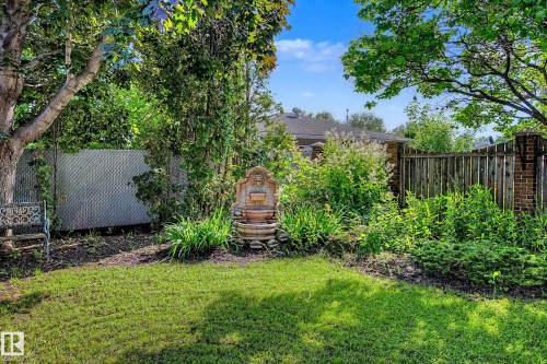 6115 152A Avenue Nw, Edmonton, AB - Outdoor