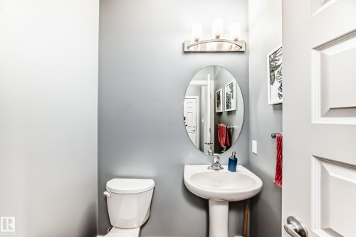 Main Floor - 259 Robinson Drive, Leduc, AB - Indoor Photo Showing Bathroom