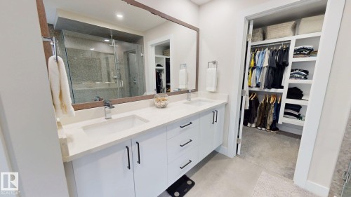 5813 Pelerin Crescent, Beaumont, AB - Indoor Photo Showing Bathroom