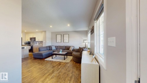 17359 49 Street Nw, Edmonton, AB - Indoor Photo Showing Other Room