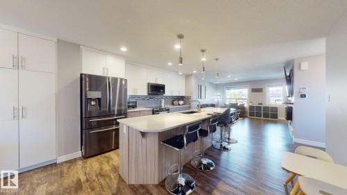 17359 49 Street Nw, Edmonton, AB - Indoor Photo Showing Kitchen With Upgraded Kitchen