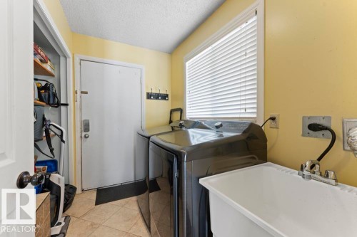 5003 43 Street, Cold Lake, AB - Indoor Photo Showing Laundry Room