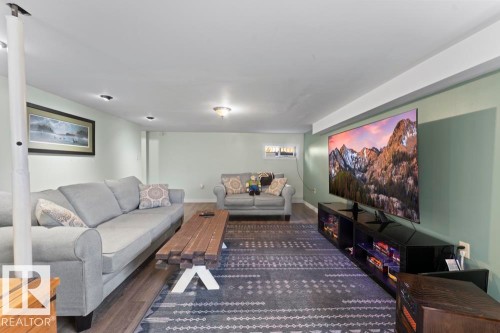 5003 43 Street, Cold Lake, AB - Indoor