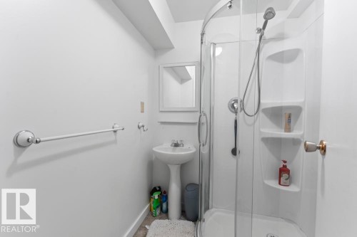 5003 43 Street, Cold Lake, AB - Indoor Photo Showing Bathroom