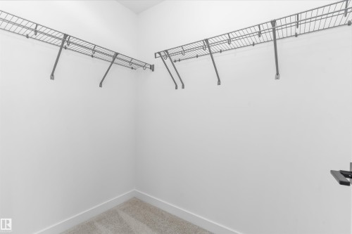 2224 5 Avenue Nw, Edmonton, AB - Indoor With Storage