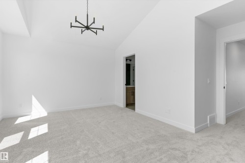 2224 5 Avenue Nw, Edmonton, AB - Indoor Photo Showing Other Room