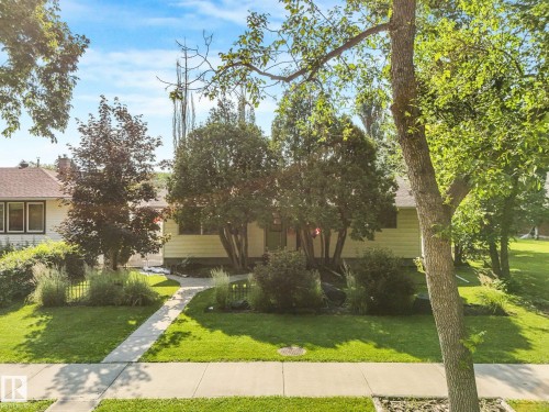 11836 135 Street Nw, Edmonton, AB - Outdoor
