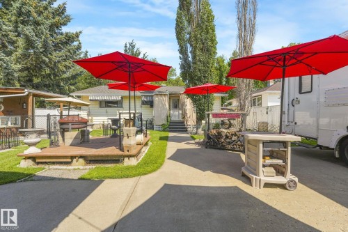 11836 135 Street Nw, Edmonton, AB - Outdoor