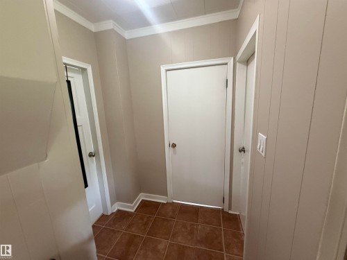 5113 Fifth Street, Boyle, AB - Indoor Photo Showing Other Room