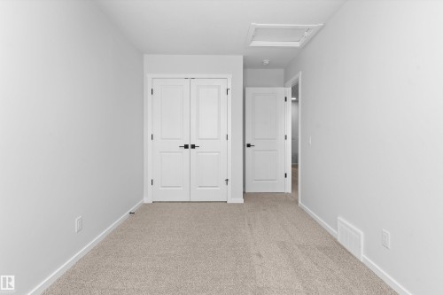 2463 Alces Link Sw, Edmonton, AB - Indoor Photo Showing Other Room