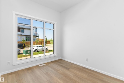 2463 Alces Link Sw, Edmonton, AB - Indoor Photo Showing Other Room