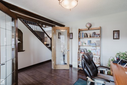 9729 159 Street Nw, Edmonton, AB - Indoor Photo Showing Office