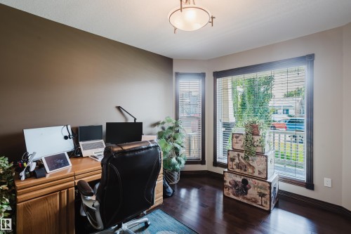 9729 159 Street Nw, Edmonton, AB - Indoor Photo Showing Office