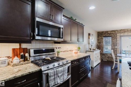 9729 159 Street Nw, Edmonton, AB - Indoor Photo Showing Kitchen