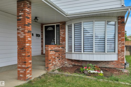 2412 112A Street, Edmonton, AB - Outdoor