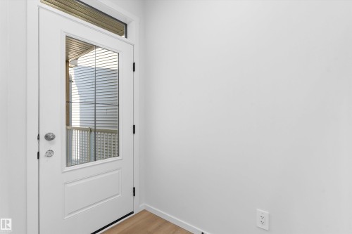 18808 29 Avenue Nw, Edmonton, AB - Indoor Photo Showing Other Room