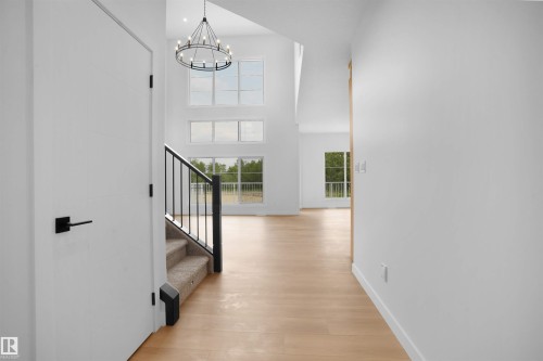 955 Elderberry Landing Nw, Edmonton, AB - Indoor Photo Showing Other Room