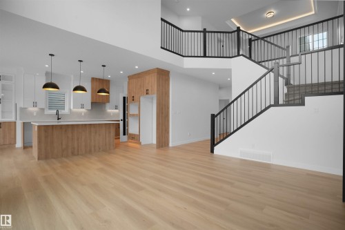 955 Elderberry Landing Nw, Edmonton, AB - Indoor Photo Showing Kitchen