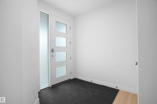 955 Elderberry Landing Nw, Edmonton, AB - Indoor Photo Showing Other Room