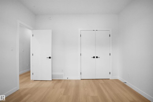 955 Elderberry Landing Nw, Edmonton, AB - Indoor Photo Showing Other Room