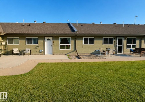 #10 5011 Pine Dr, Cherry Grove, AB - Outdoor