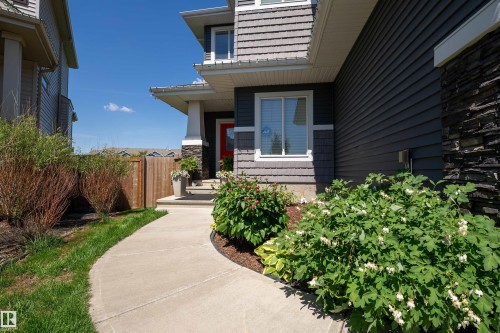 3386 Cutler Crescent Sw, Edmonton, AB - Outdoor