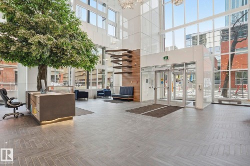 503 10180 103 Street, Edmonton, AB - Indoor