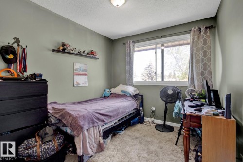 8314 182 Street Nw, Edmonton, AB - Indoor Photo Showing Bedroom