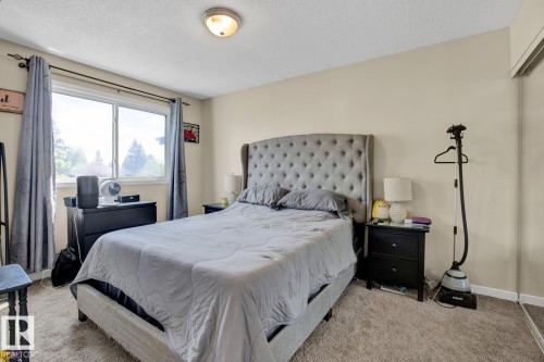 8314 182 Street Nw, Edmonton, AB - Indoor Photo Showing Bedroom
