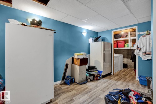 8314 182 Street Nw, Edmonton, AB - Indoor Photo Showing Other Room