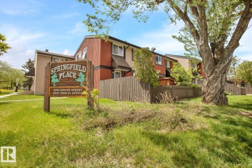 8314 182 Street Nw, Edmonton, AB - Outdoor