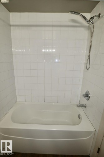 #D 4432 47 St, Leduc, AB - Indoor Photo Showing Bathroom
