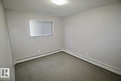 #D 4432 47 St, Leduc, AB - Indoor Photo Showing Other Room
