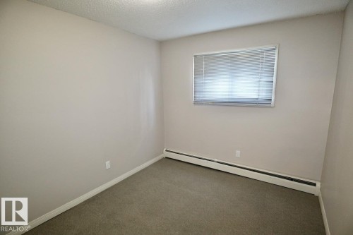 #D 4432 47 St, Leduc, AB - Indoor Photo Showing Other Room