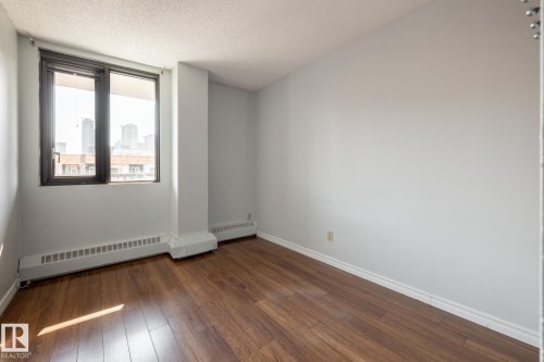 #703 10175 109 St Nw, Edmonton, AB - Indoor Photo Showing Other Room