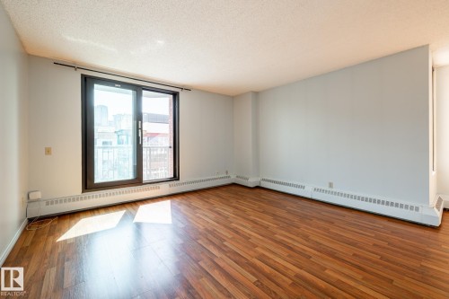#703 10175 109 St Nw, Edmonton, AB - Indoor Photo Showing Other Room