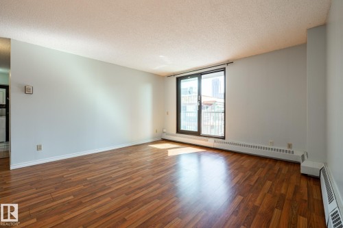 #703 10175 109 St Nw, Edmonton, AB - Indoor Photo Showing Other Room