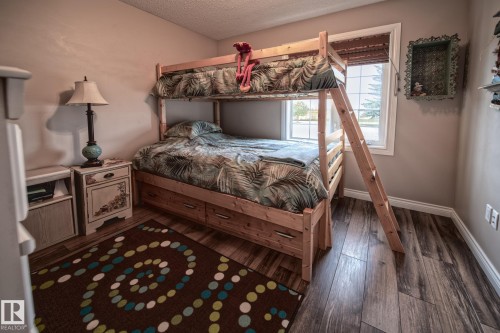 451066 Range Road 73, Rural Wainwright M.D., AB - Indoor Photo Showing Bedroom