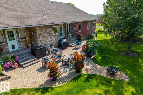 451066 Range Road 73, Rural Wainwright M.D., AB - Outdoor With Exterior