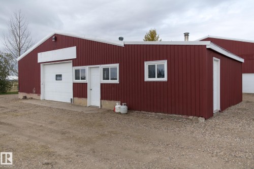 451066 Range Road 73, Rural Wainwright M.D., AB - Outdoor With Exterior