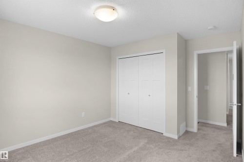 17639 120 Street Nw, Edmonton, AB - Indoor