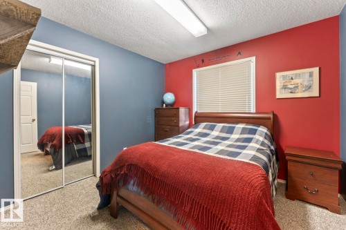 1303 5 Avenue, Cold Lake, AB - Indoor Photo Showing Bedroom