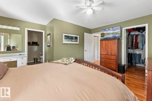 1303 5 Avenue, Cold Lake, AB - Indoor Photo Showing Bedroom